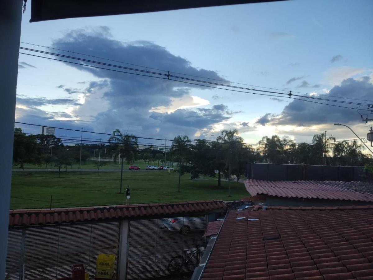Pousada Ipe Da Vila Brasilia Esterno foto